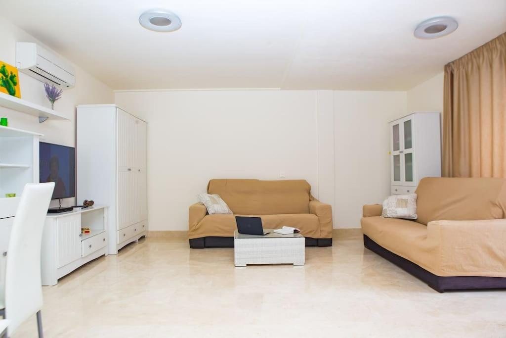 2 Bedrooms Apartment In Magnolia Golf Resort, La Caleta أذيخي المظهر الخارجي الصورة