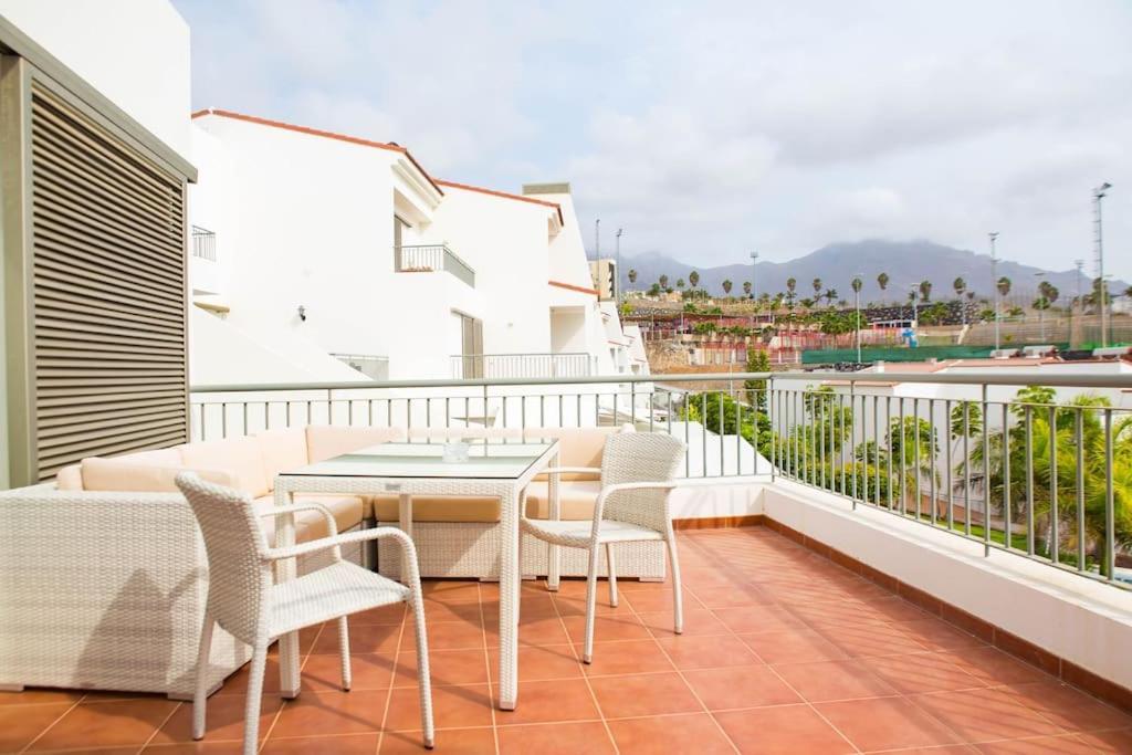 2 Bedrooms Apartment In Magnolia Golf Resort, La Caleta أذيخي المظهر الخارجي الصورة